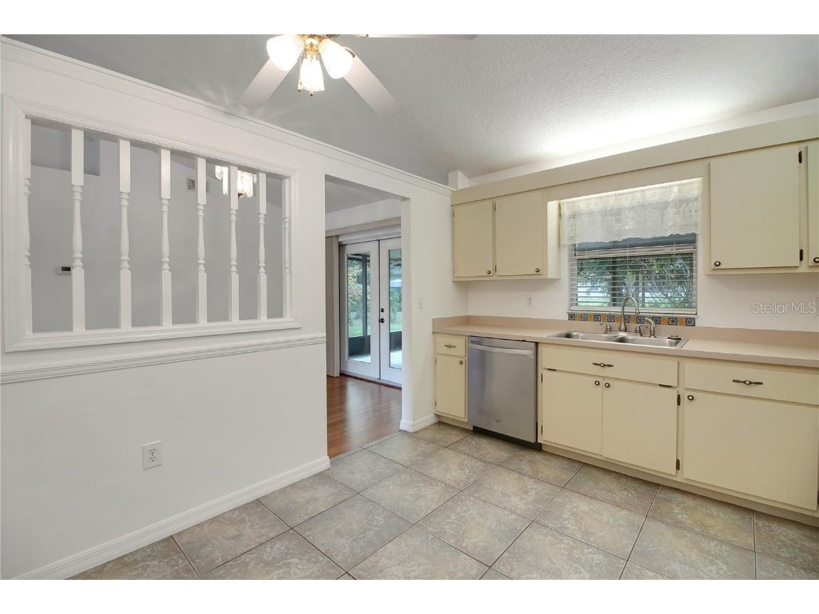 36629 Francis Drive Grand Island FL 32735 G5104243 image9