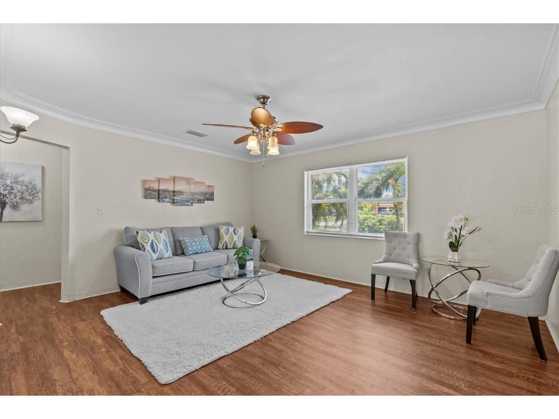 3663 22nd Avenue N Saint Petersburg FL 33713 TB8418605 image4