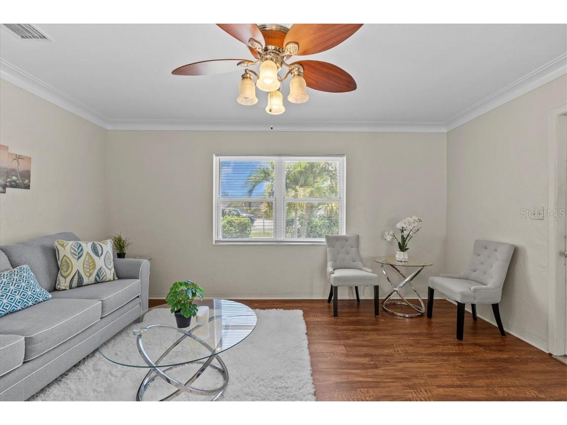 3663 22nd Avenue N Saint Petersburg FL 33713 TB8418605 image5