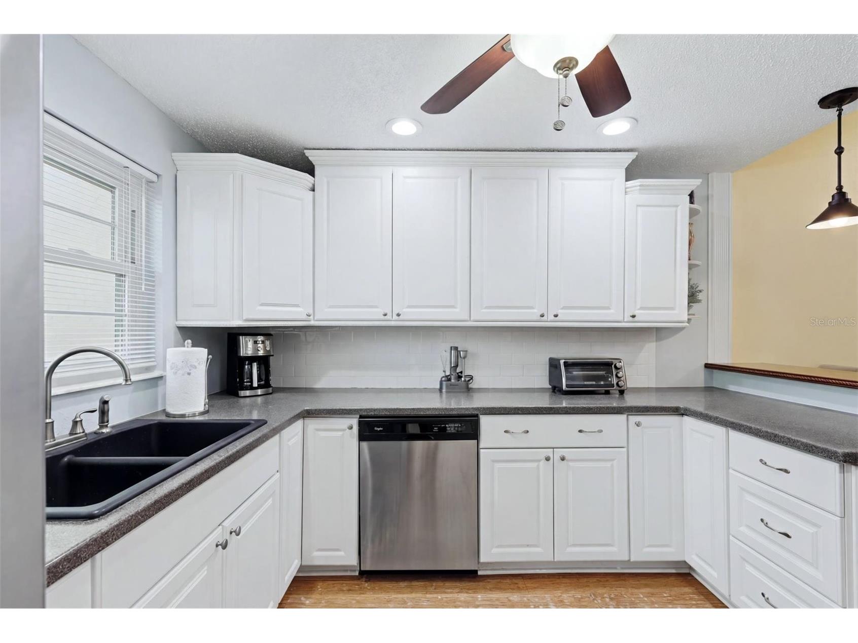 3663 Longmeadow #23 Sarasota FL 34235 A4697628 image9