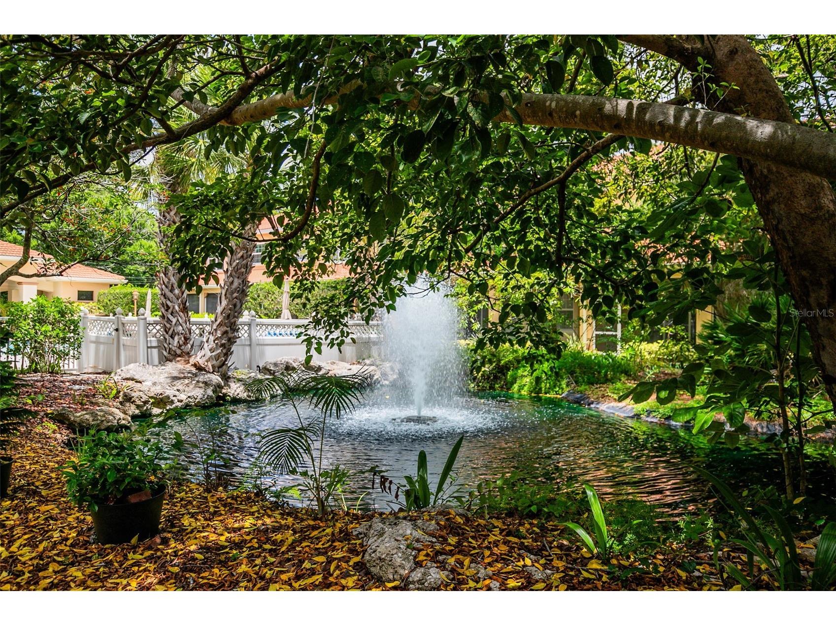 3663 Square West Lane #12 Sarasota FL 34238 A4694910 image45