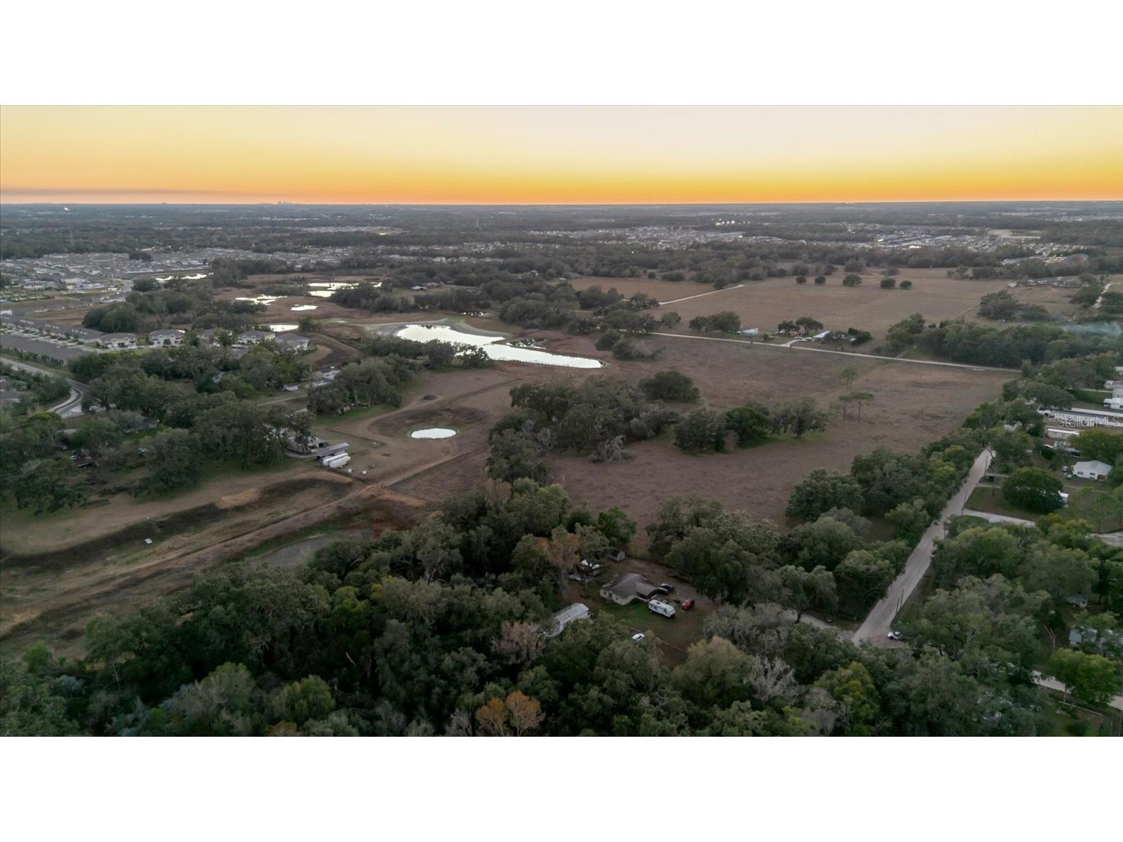 36630 Sunshine Road Zephyrhills FL 33541 TB8468721 image14