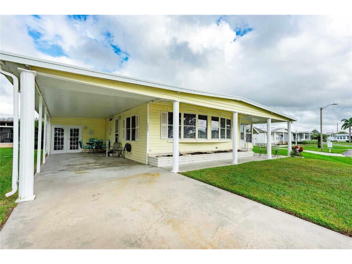 36635 Strand Drive Zephyrhills FL 33542 TB8317113 image1