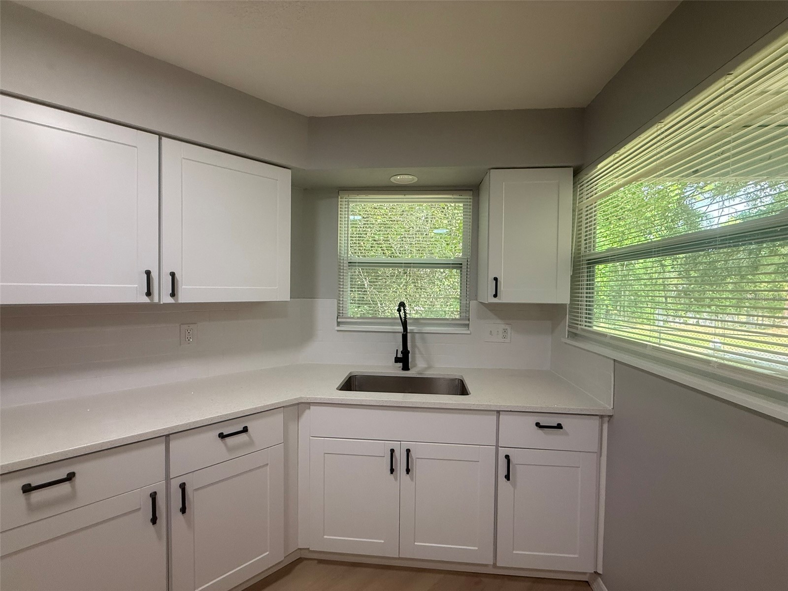 3664 Meriden Avenue Oldsmar FL 34677 W7885202 image3
