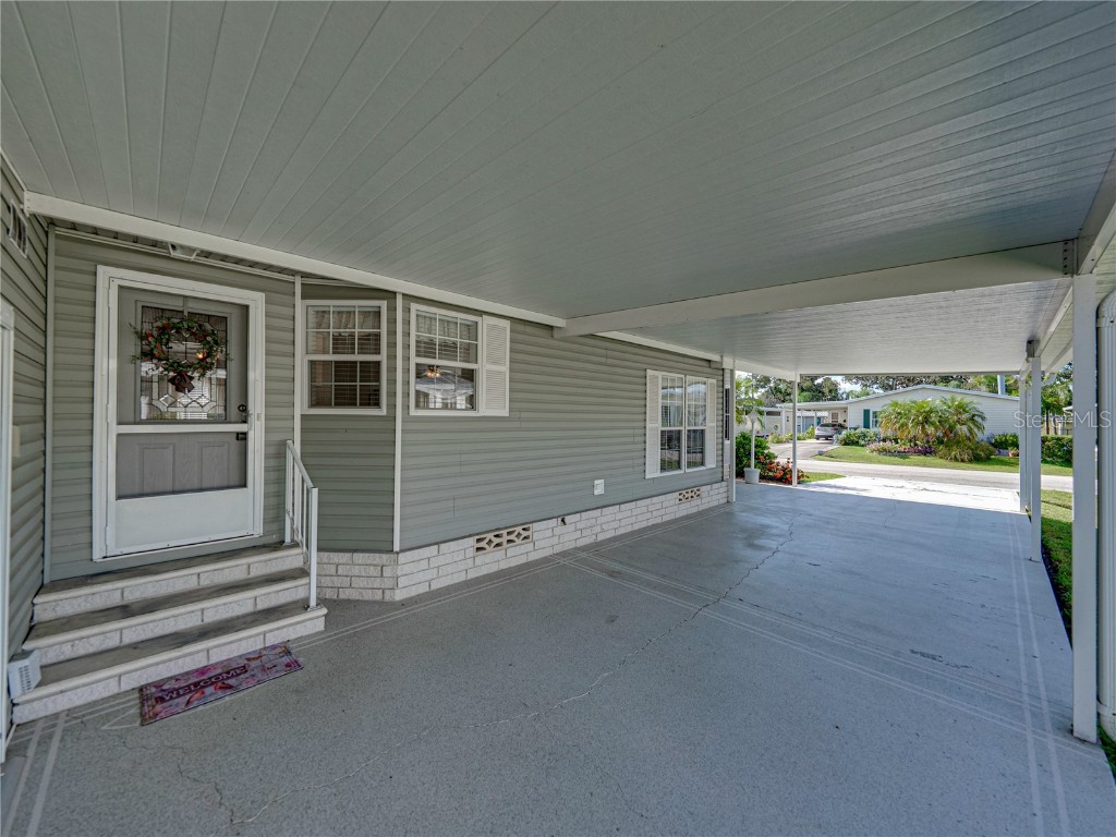 36645 Kay Avenue Zephyrhills FL 33542 TB8418541 image5