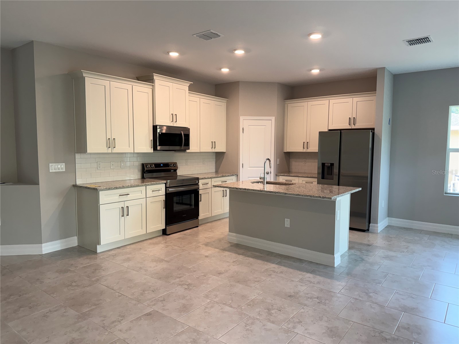 3665 N Cranberry Boulevard North Port FL 34286 A4680464 image8