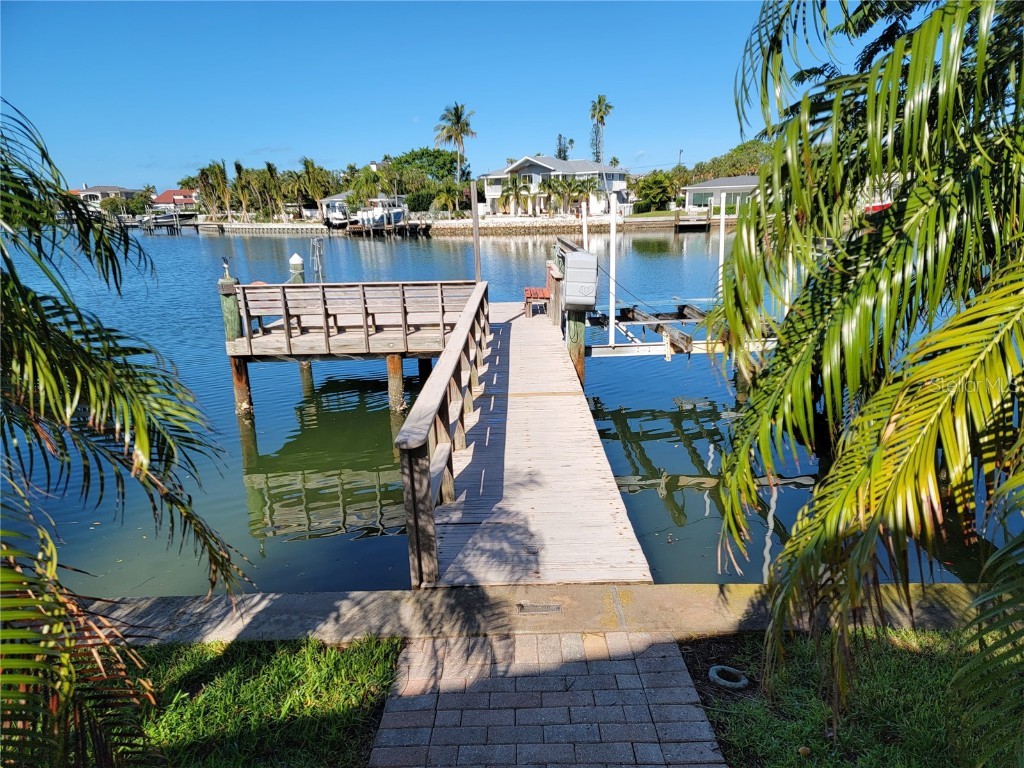 3666 Belle Vista Drive E Saint Pete Beach FL 33706 U8183016 image14