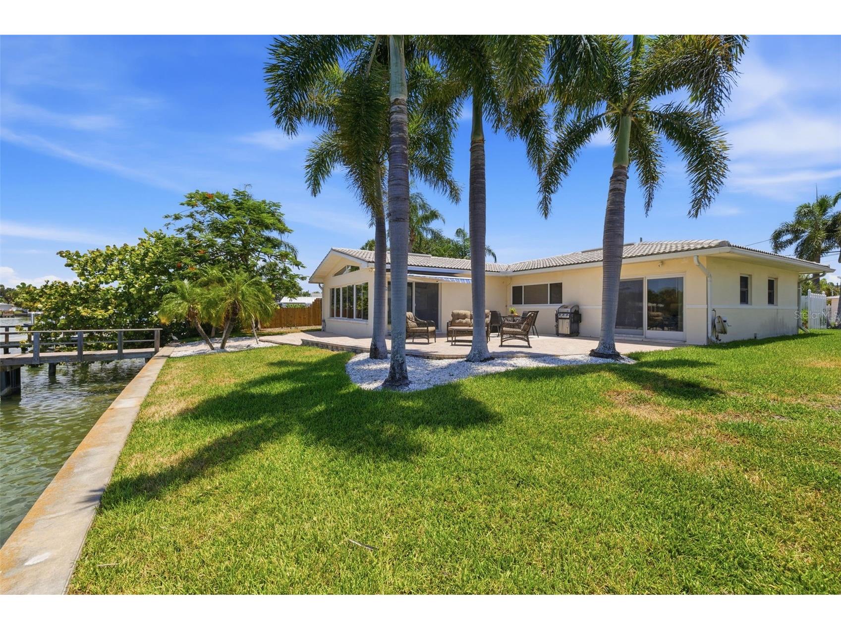 3666 Belle Vista Drive E Saint Petersburg FL 33706 - BOCA CIEGA BAY/INTRACOSTAL TB8523640 image11