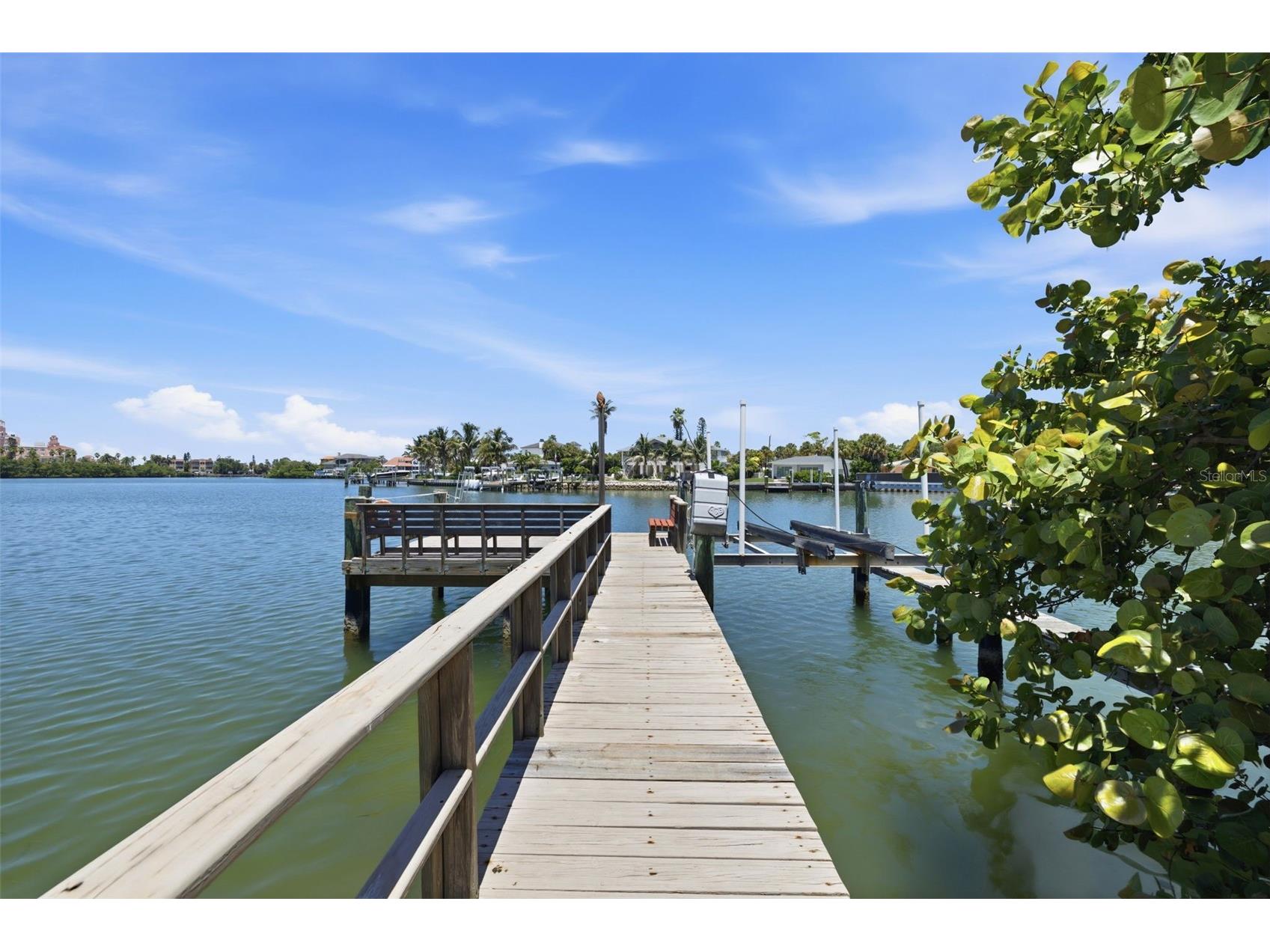 3666 Belle Vista Drive E Saint Petersburg FL 33706 - BOCA CIEGA BAY/INTRACOSTAL TB8523640 image48