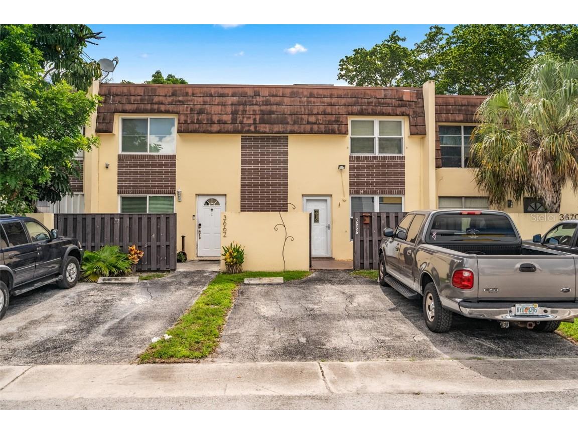 3666 SW 60th Terrace #37 Davie FL 33314 T3466490 image1