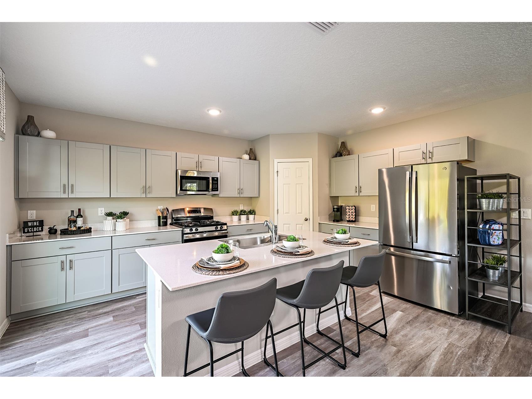 36671 Sagemoor Drive Zephyrhills FL 33541 TB8473420 image2