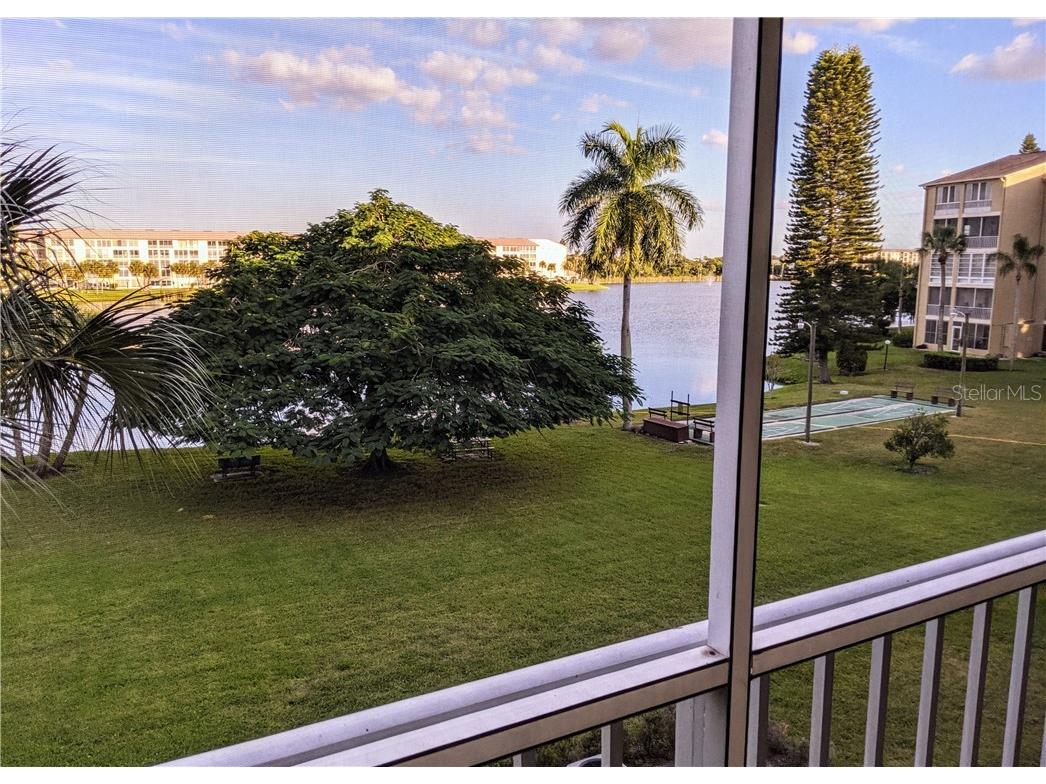 3668 Lake Bayshore Drive #K-325 Bradenton FL 34205 A4696279 image24