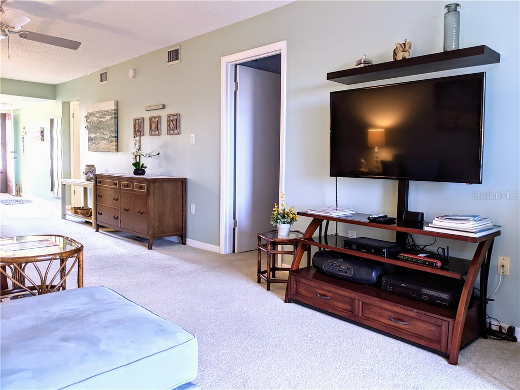3668 Lake Bayshore Drive #K-325 Bradenton FL 34205 A4696279 image9
