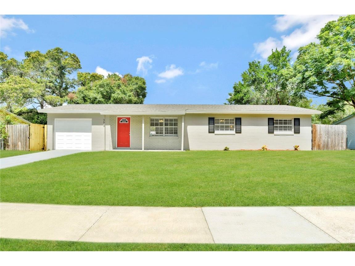 3668 Yosemite Drive Orlando FL 32818 O6135973 image1