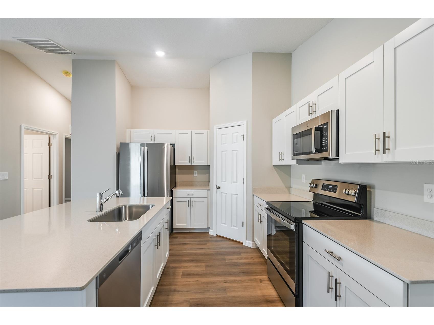 36693 Sagemoor Drive Zephyrhills FL 33541 TB8468169 image6