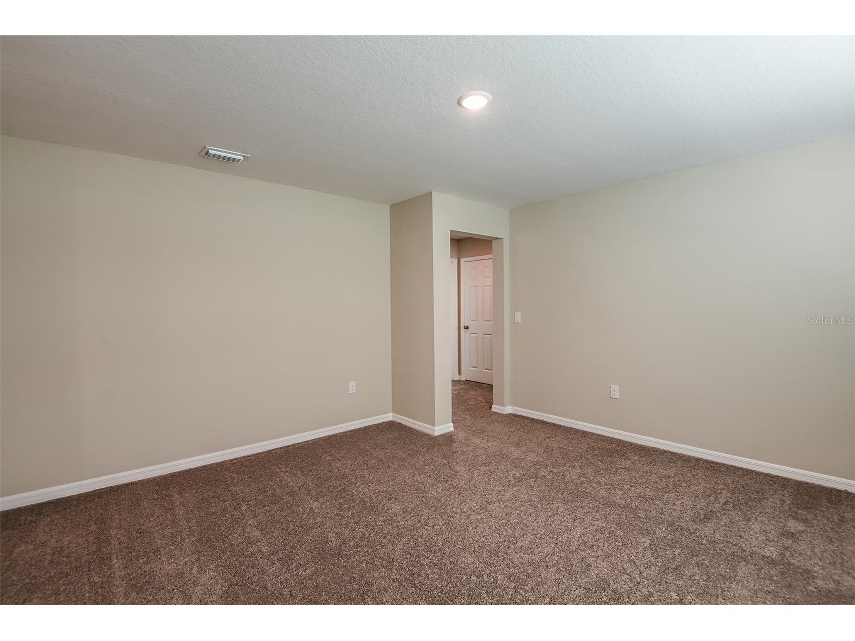 36696 Sagemoor Drive Zephyrhills FL 33541 TB8468190 image11