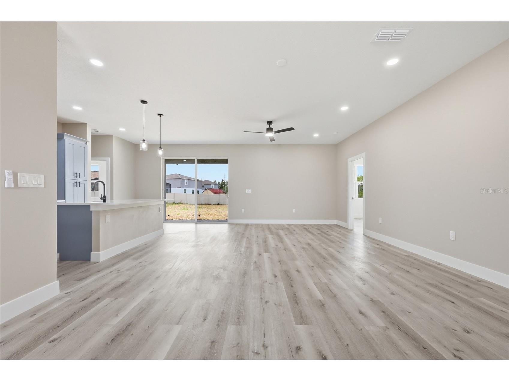 367 Camellia Court Kissimmee FL 34759 S5149761 image12