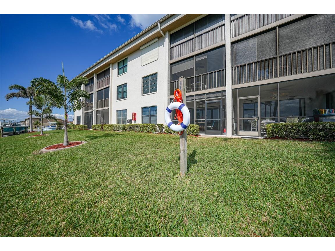 367 Coldeway Drive #H10 Punta Gorda FL 33950 C7504780 image28