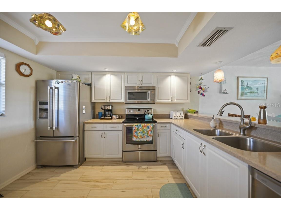 367 Coldeway Drive #H10 Punta Gorda FL 33950 C7504780 image7