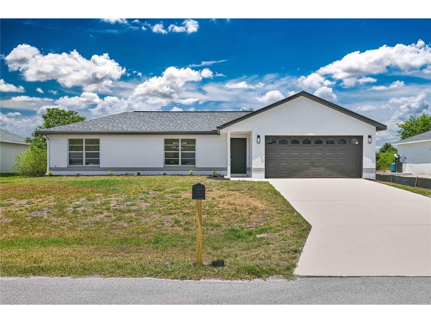 367 Denver Drive Port Charlotte FL 33954 D6147506 image1