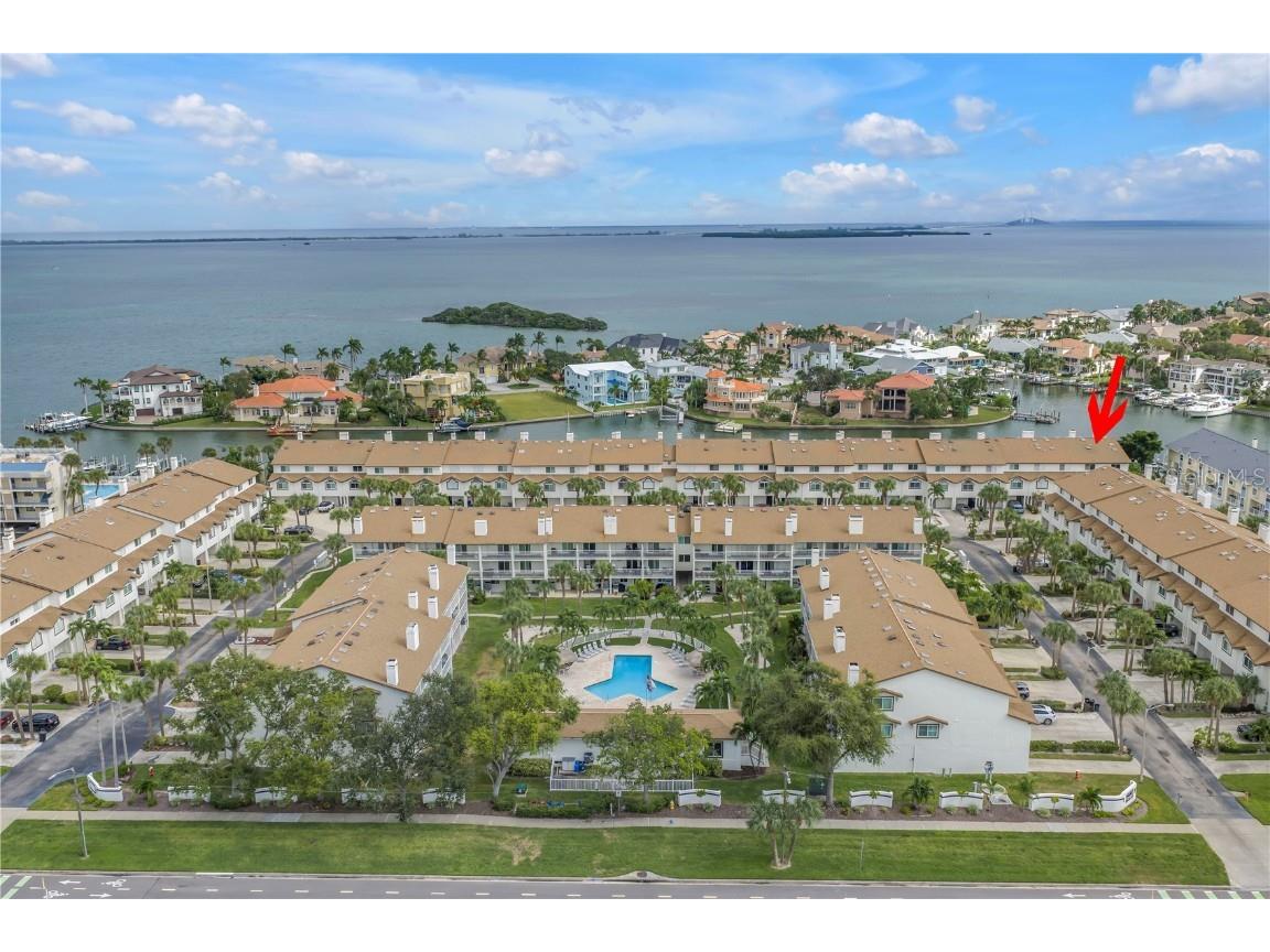 367 Madeira Circle Tierra Verde FL 33715 TB8434986 image1