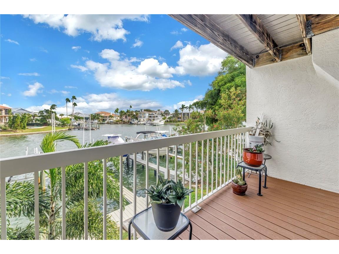 367 Madeira Circle Tierra Verde FL 33715 TB8434986 image12