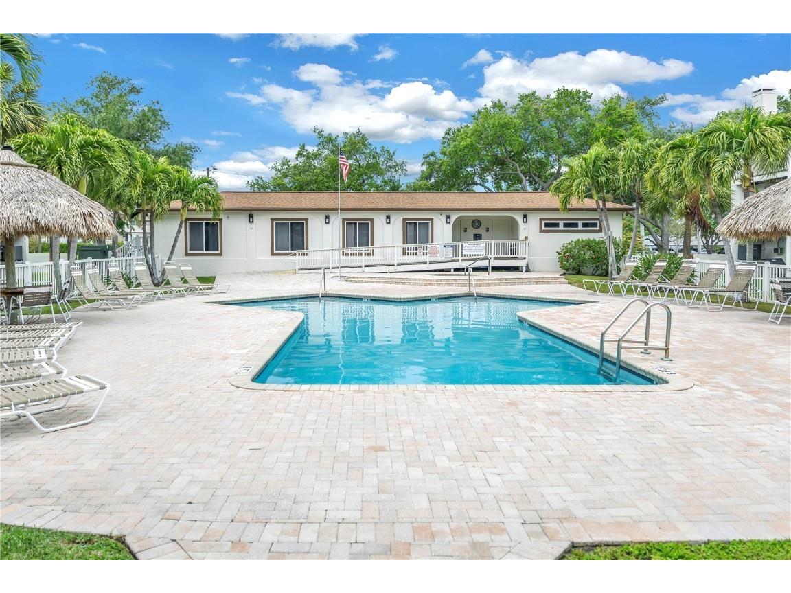 367 Madeira Circle Tierra Verde FL 33715 TB8434986 image30
