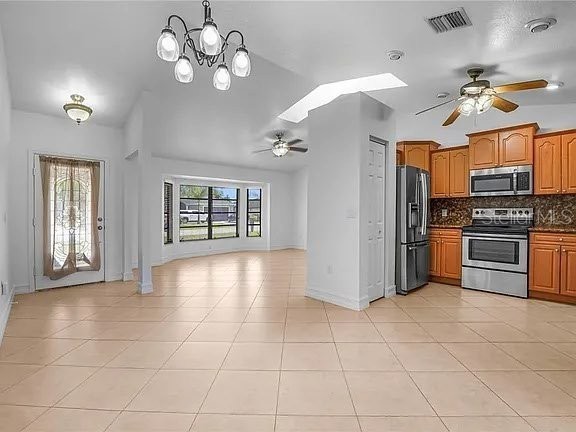 367 Mendoza Street Punta Gorda FL 33983 C7528131 image5