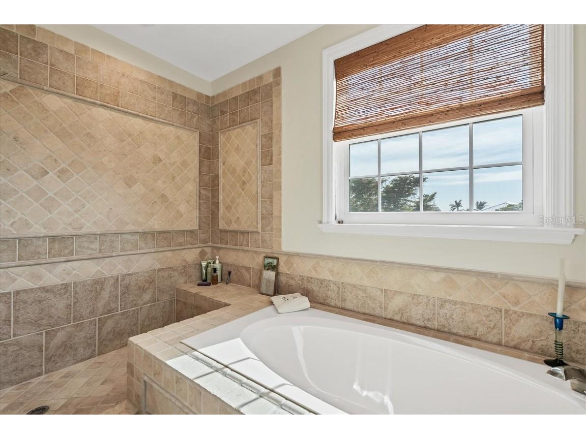 367 Night Heron Drive Boca Grande FL 33921 - GASPARILLA SOUND D6140022 image24