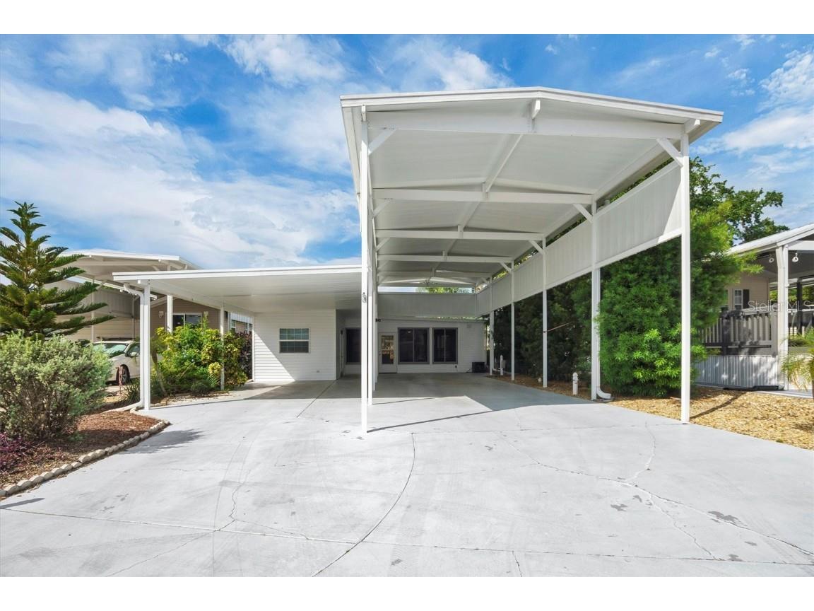 367 Par Pines Boulevard Davenport FL 33837 O6304177 image1