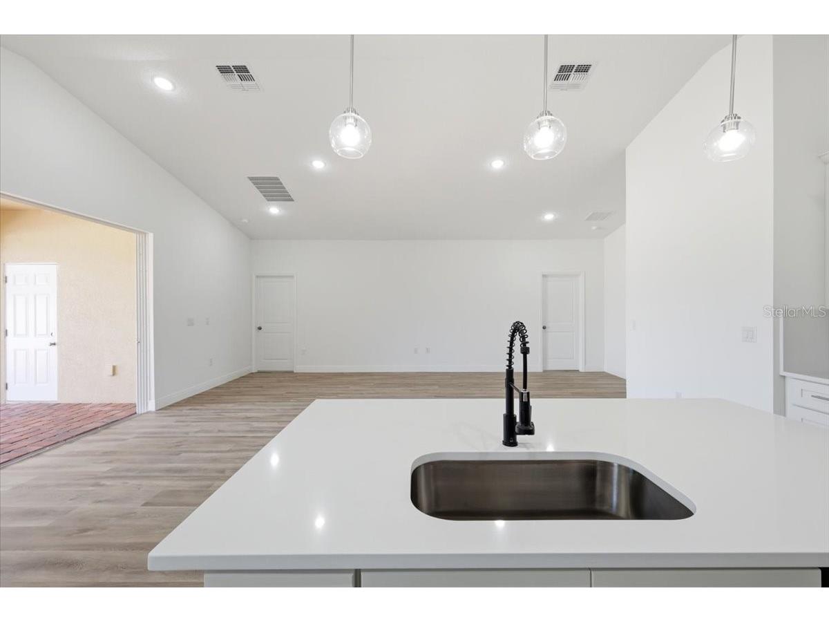 367 Villa Sorrento Circle Haines City FL 33844 O6394626 image8