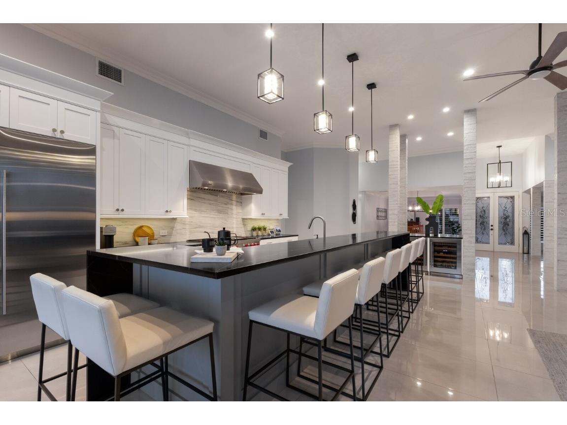 367 W Royal Flamingo Drive Sarasota FL 34236 - DOLPHIN WATERWAY SARASOTA BAY A4634396 image18