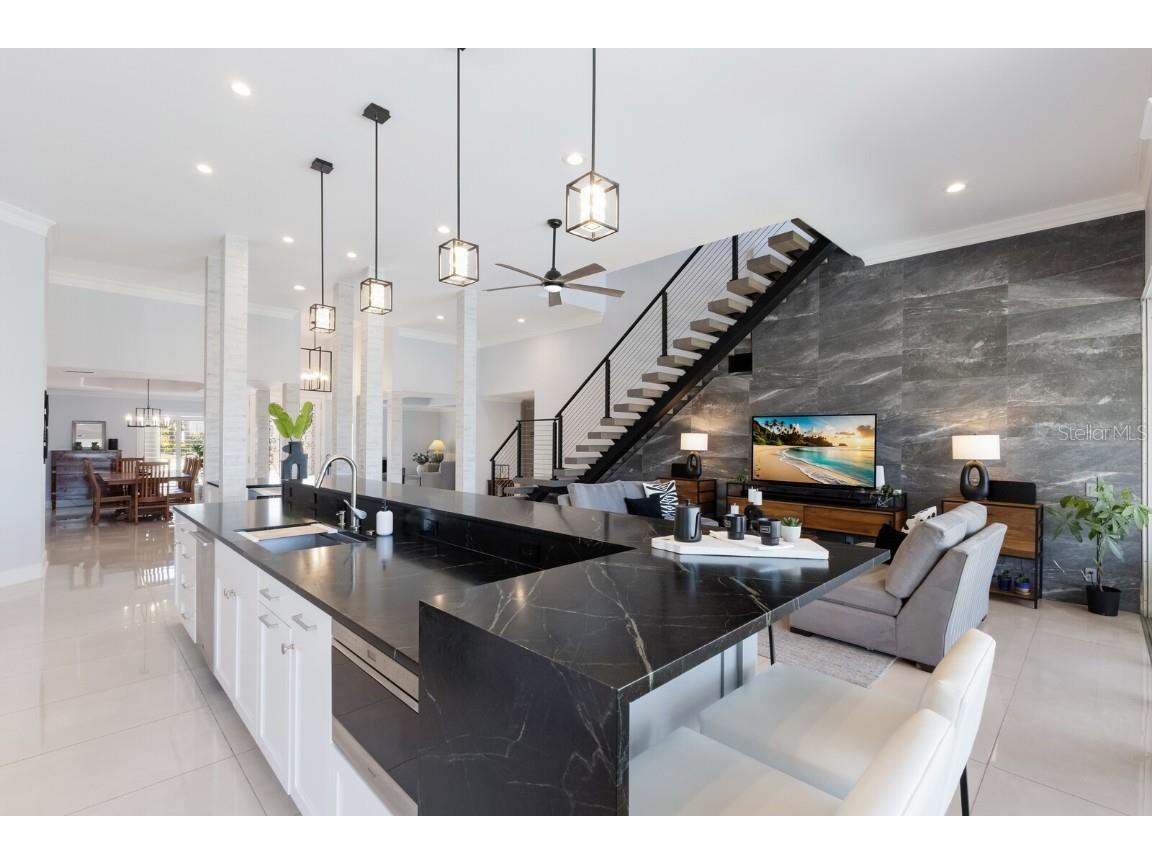 367 W Royal Flamingo Drive Sarasota FL 34236 - DOLPHIN WATERWAY SARASOTA BAY A4634396 image20