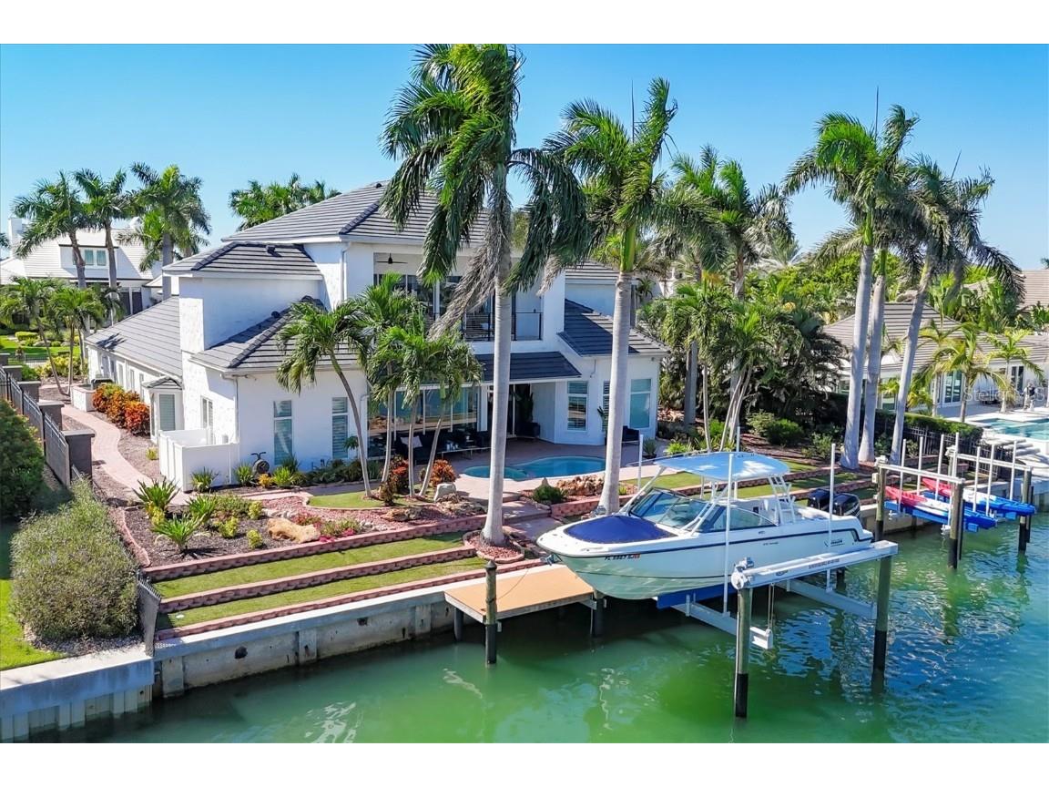 367 W Royal Flamingo Drive Sarasota FL 34236 - DOLPHIN WATERWAY SARASOTA BAY A4634396 image3