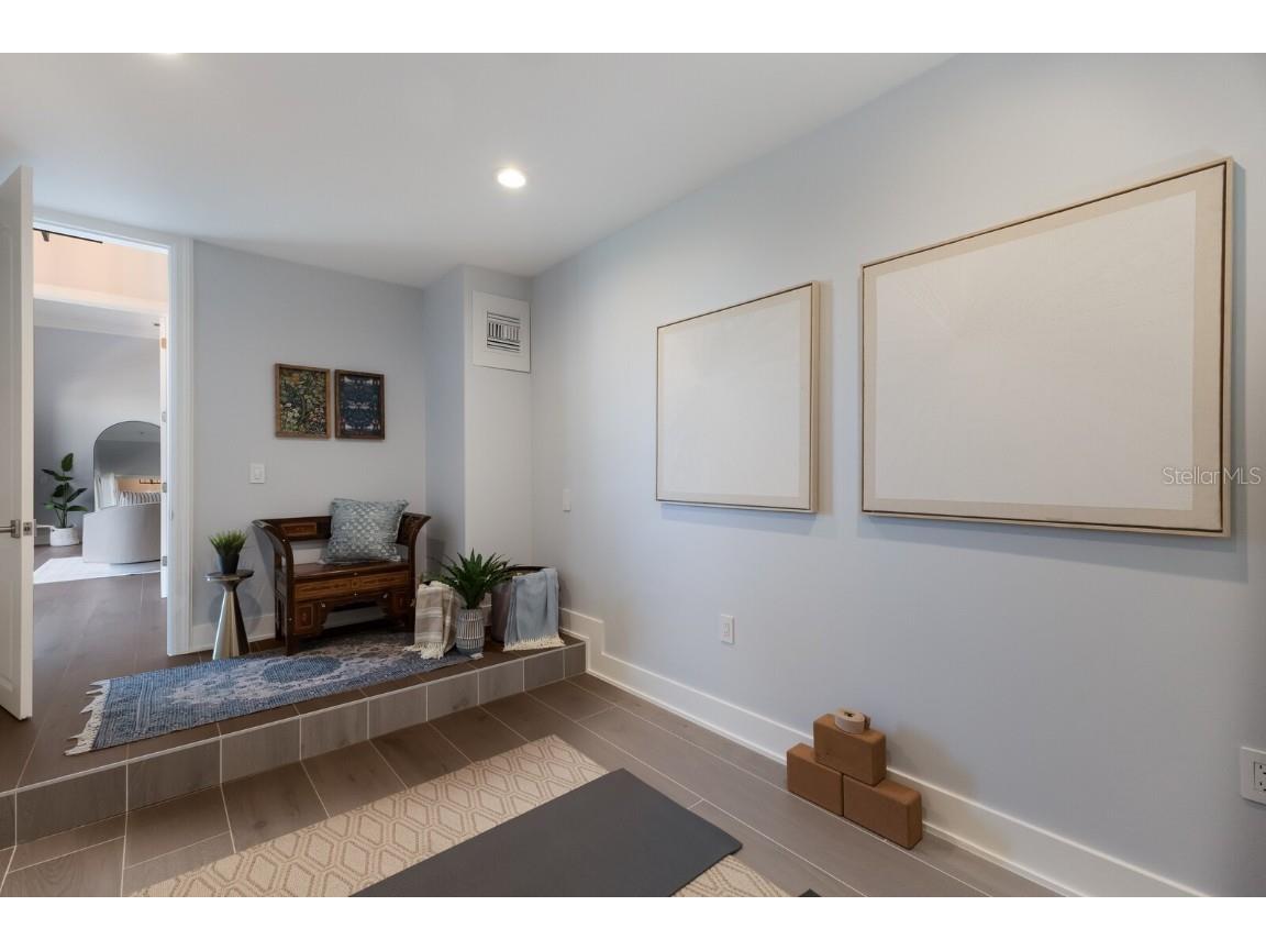 367 W Royal Flamingo Drive Sarasota FL 34236 - DOLPHIN WATERWAY SARASOTA BAY A4634396 image56