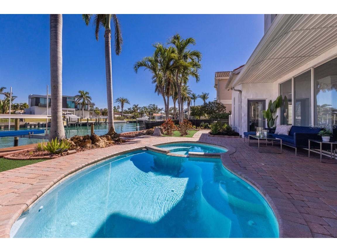 367 W Royal Flamingo Drive Sarasota FL 34236 - DOLPHIN WATERWAY SARASOTA BAY A4634396 image67