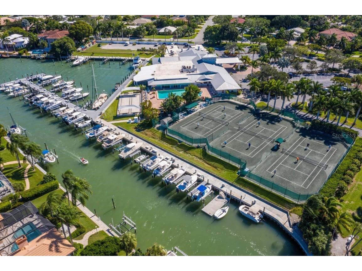 367 W Royal Flamingo Drive Sarasota FL 34236 - DOLPHIN WATERWAY SARASOTA BAY A4634396 image74