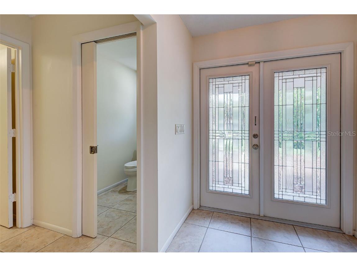 3670 Emily Lane Sarasota FL 34238 A4497308 image11