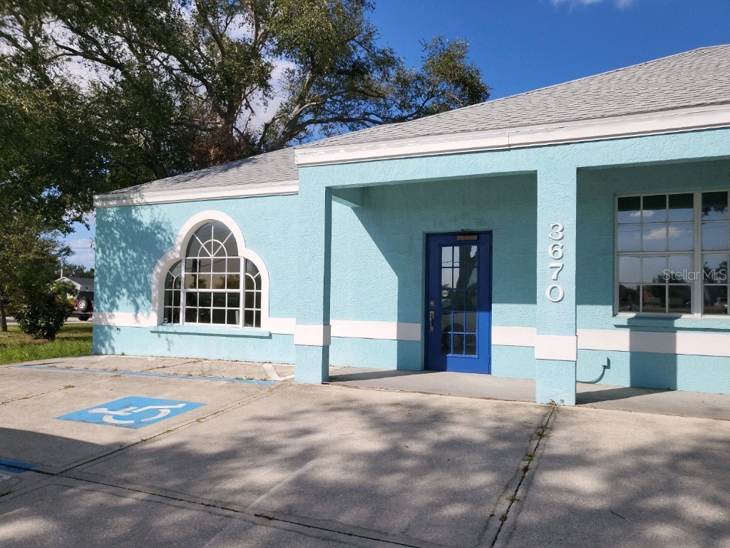 3670 N Access Road Englewood FL 34224 D6133068 image1