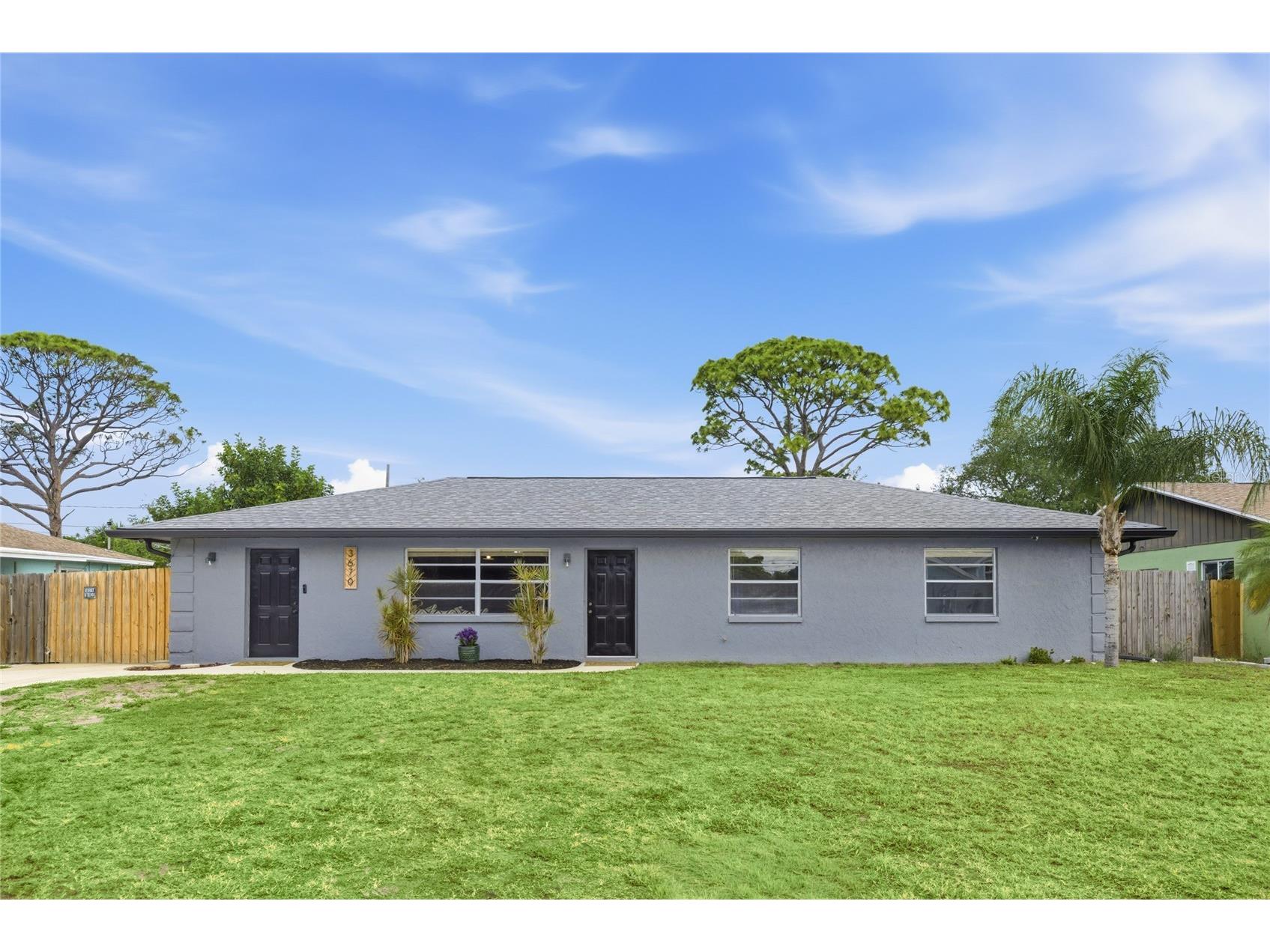 3670 Sunset Beach Drive Venice FL 34293 A4693029 image1