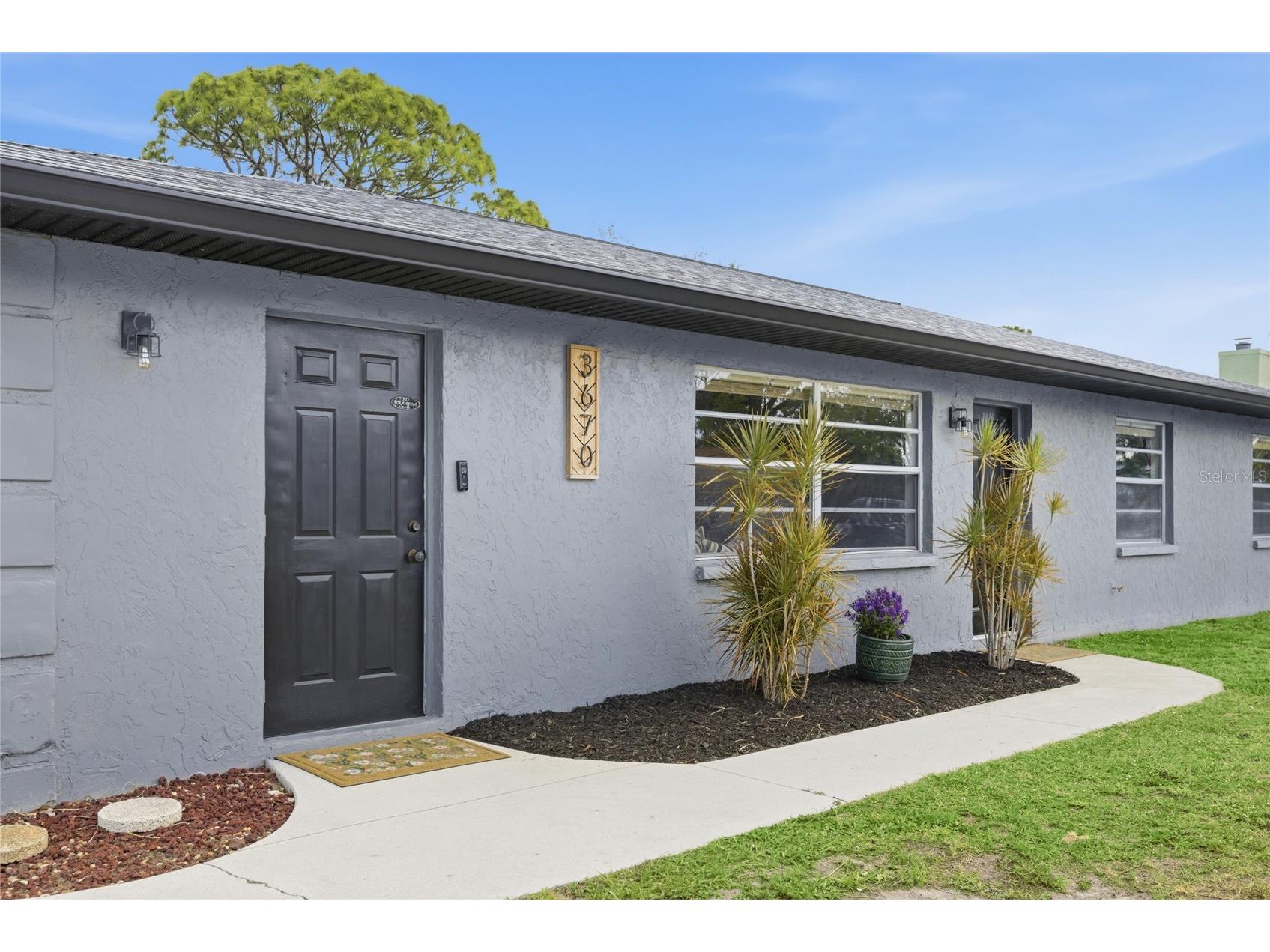 3670 Sunset Beach Drive Venice FL 34293 A4693029 image2