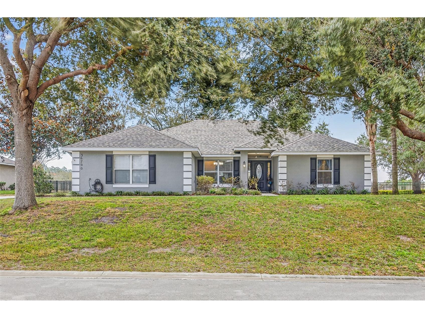 36700 Oconee Avenue Eustis FL 32736 G5107467 image1