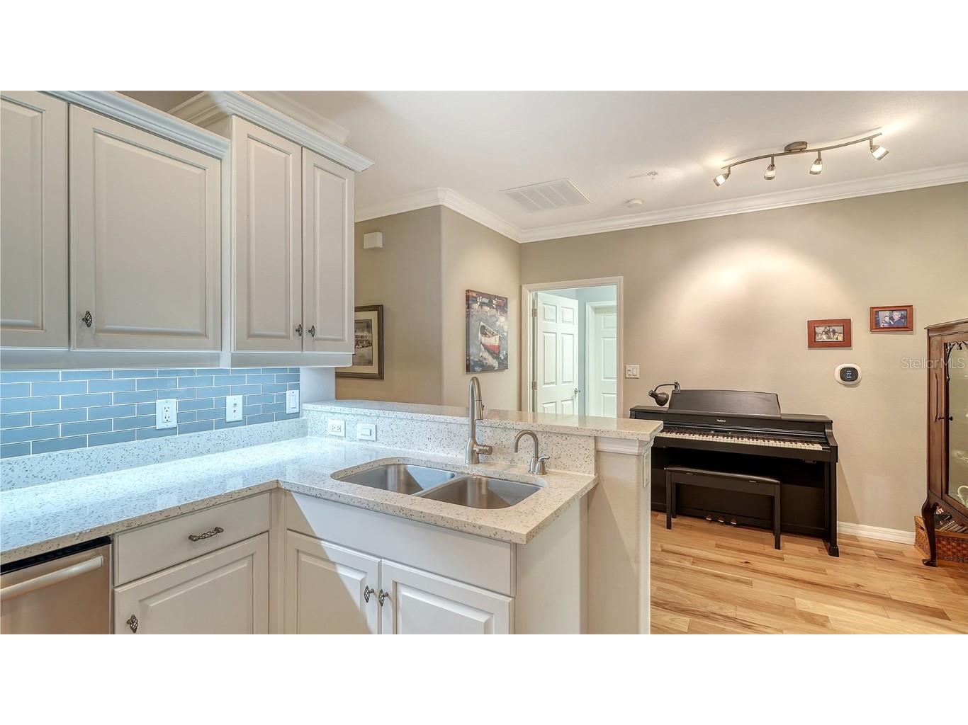 3671 Square West Lane #22 Sarasota FL 34238 A4667818 image17