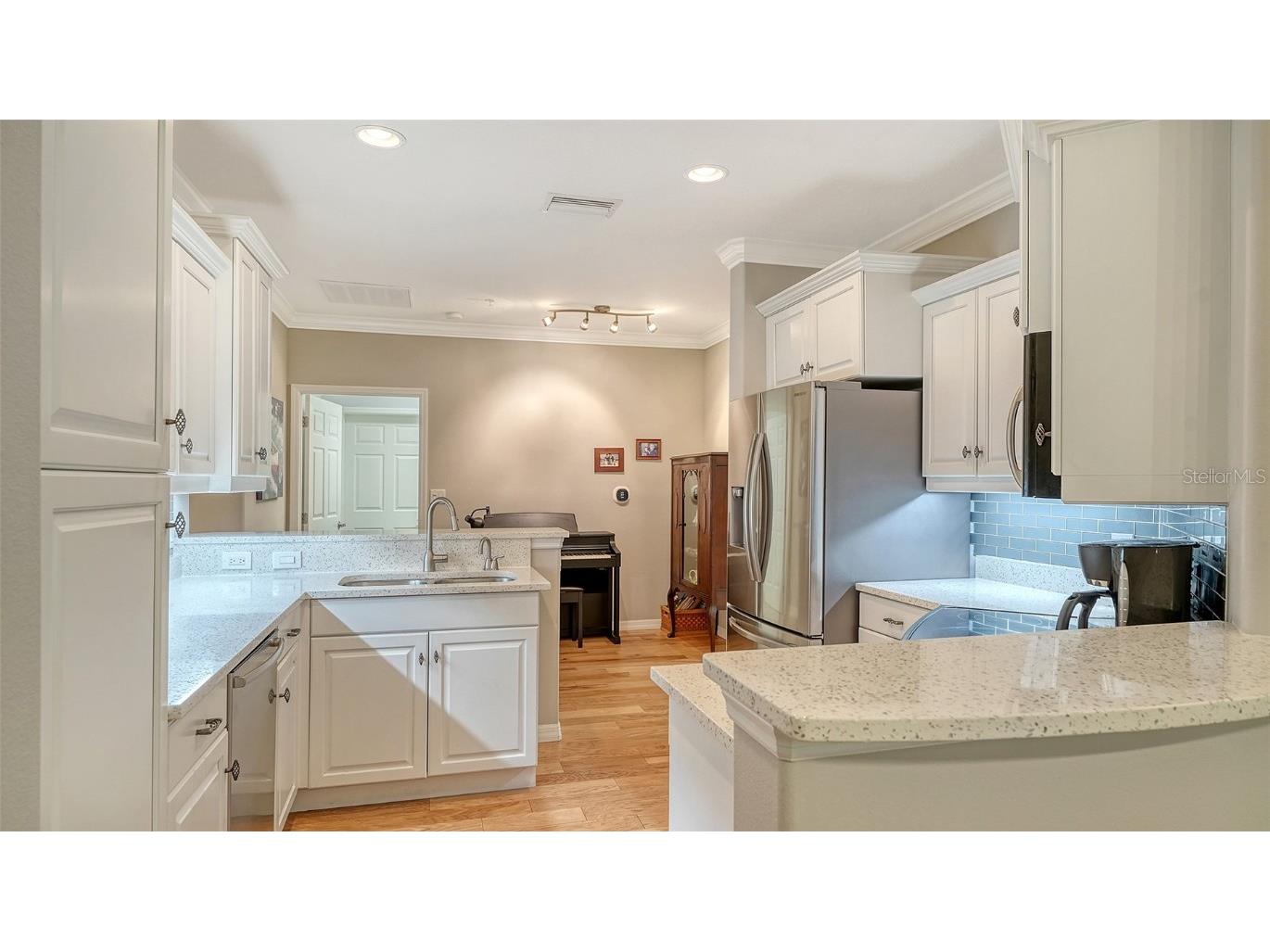 3671 Square West Lane #22 Sarasota FL 34238 A4667818 image19