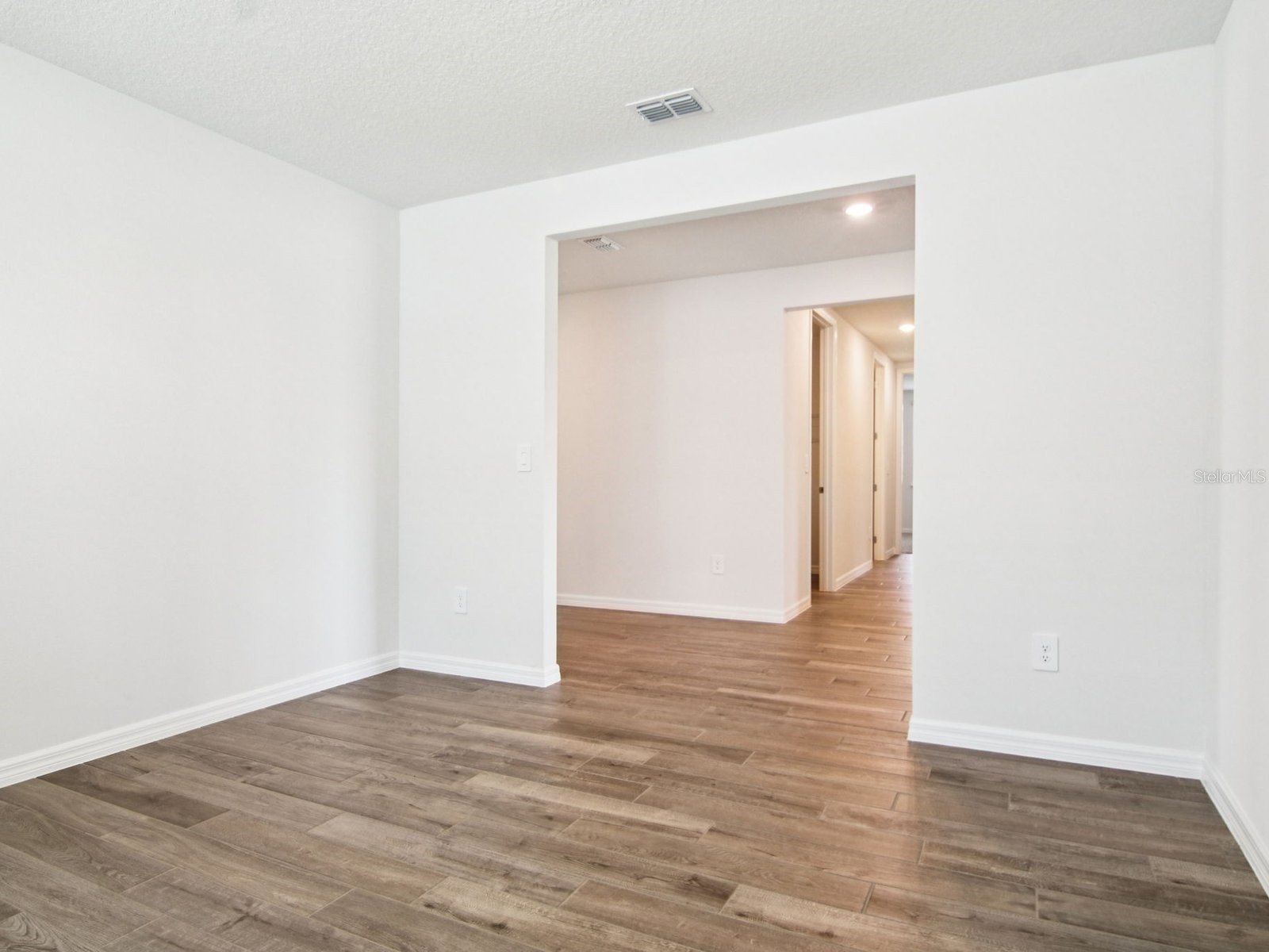 36712 Melstone Way Zephyrhills FL 33541 TB8489335 image10