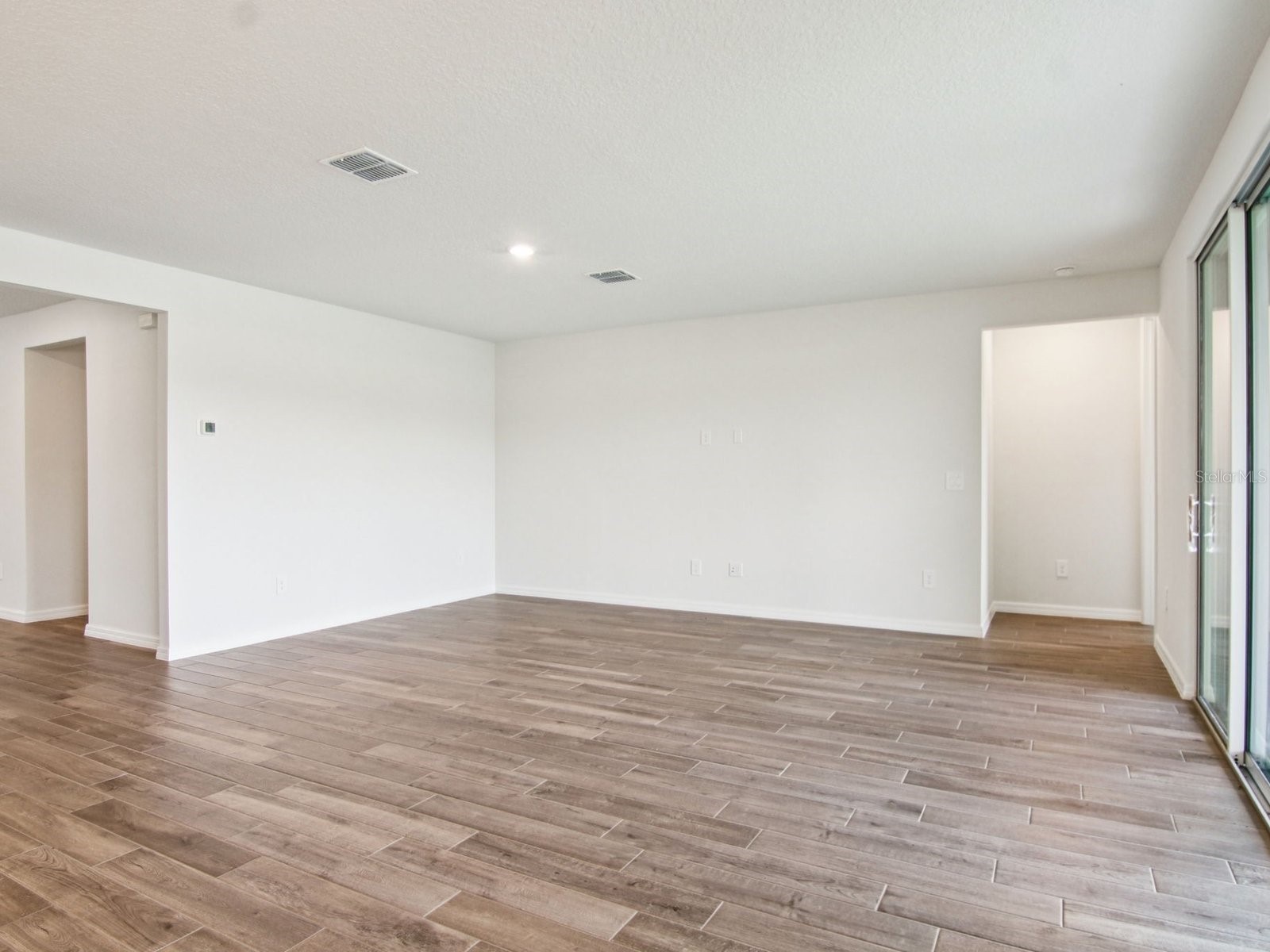 36712 Melstone Way Zephyrhills FL 33541 TB8489335 image11