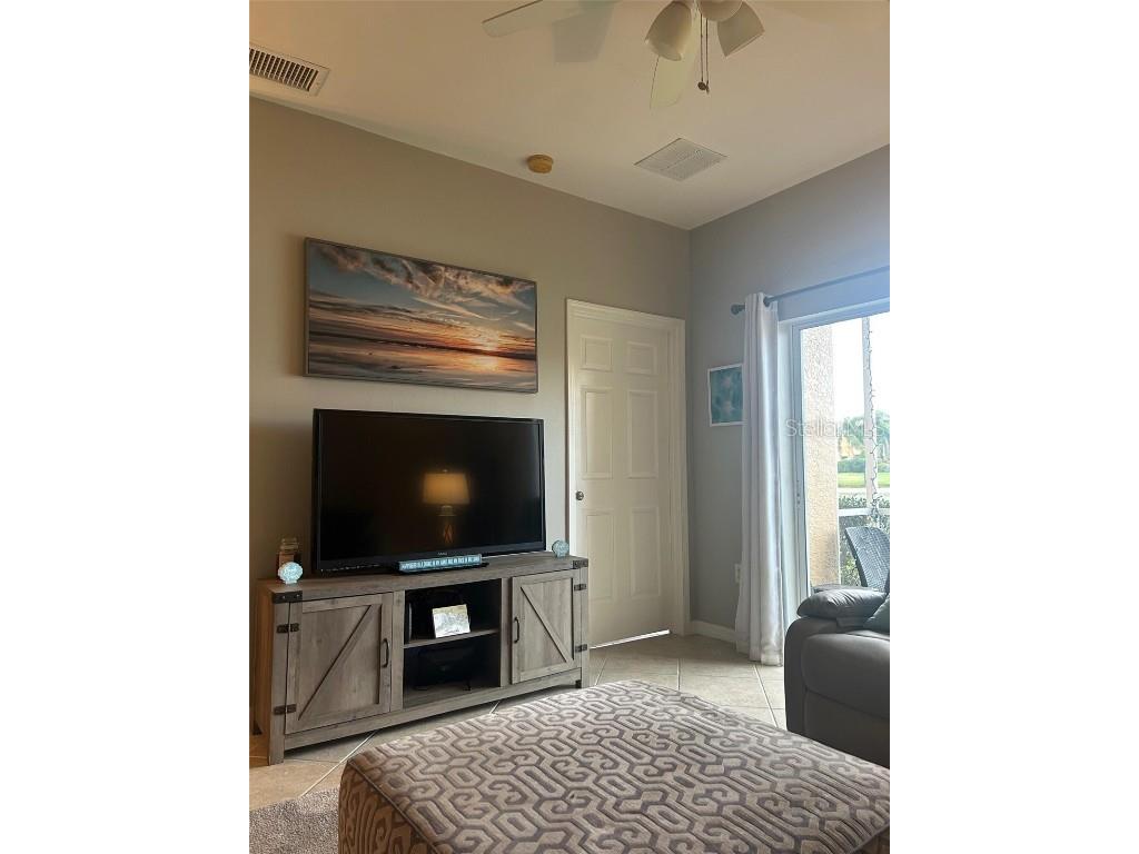 3672 Parkridge Circle #27-106 Sarasota FL 34243 O6368041 image7