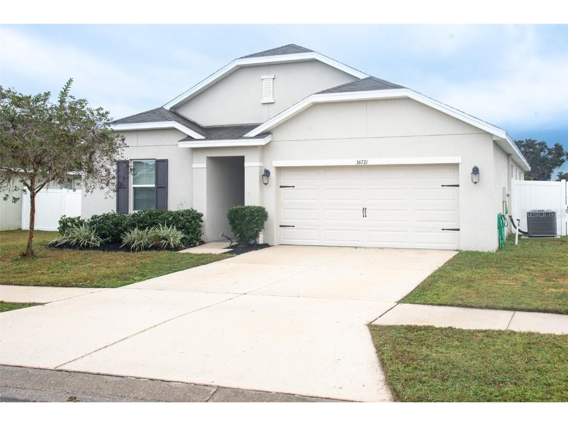 36721 Goffaux Loop Zephyrhills FL 33541 TB8447672 image1