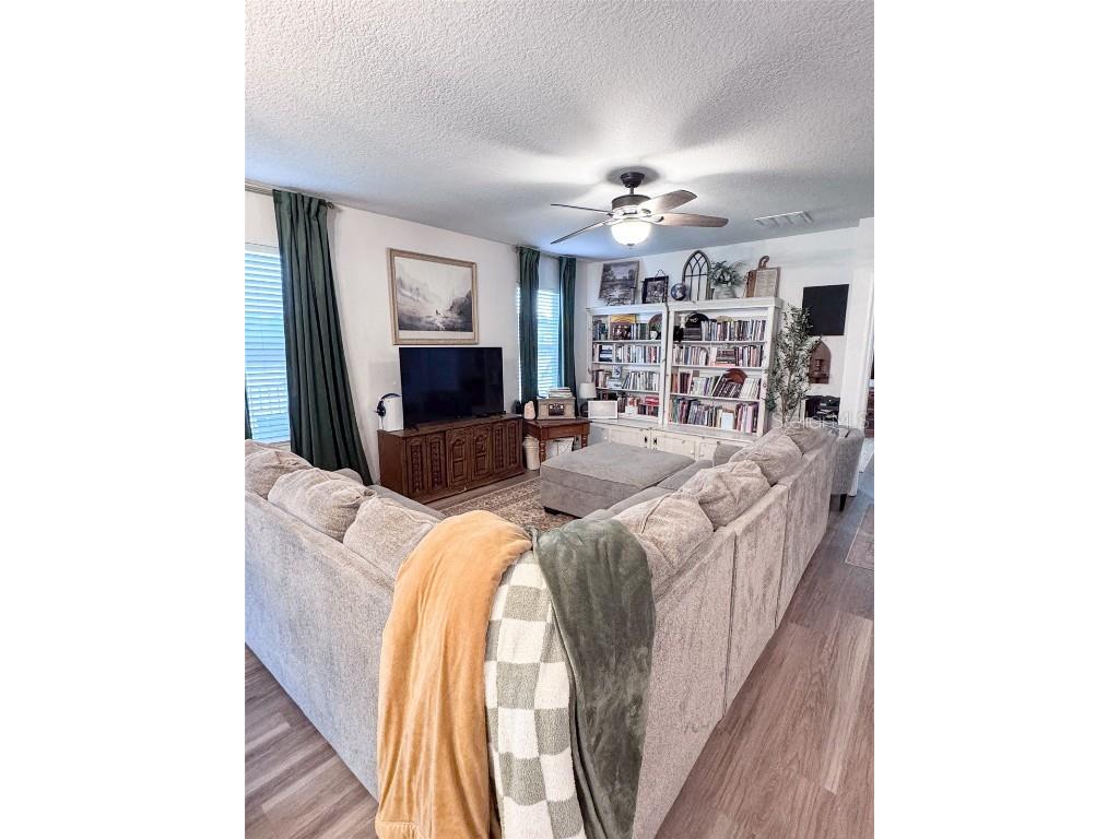 36721 Goffaux Loop Zephyrhills FL 33541 TB8447672 image7