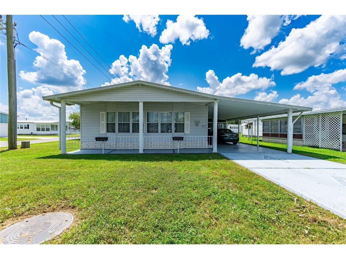 36722 Lakewood Drive Zephyrhills FL 33542 T3472335 image1